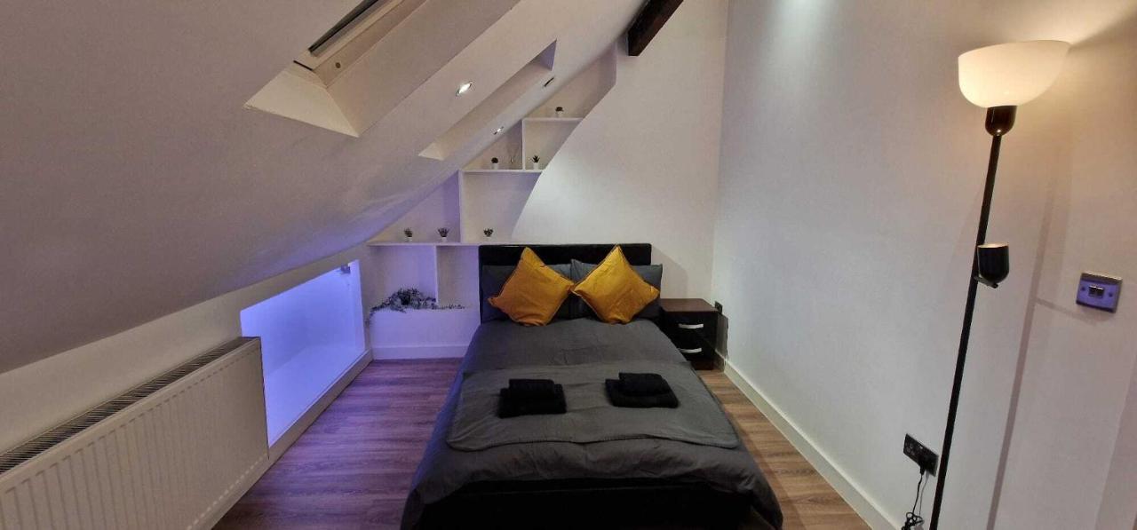Sapphire Strathnairn Apartment คาร์ดิฟฟ์ ภายนอก รูปภาพ